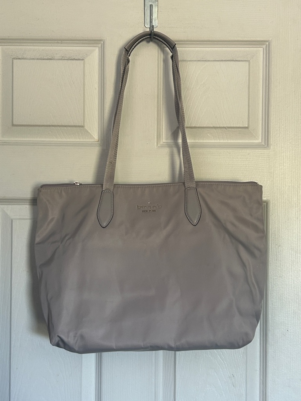 Kate Spade New York grey Kitt Nylon large today